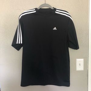 Men’s Adidas shirt